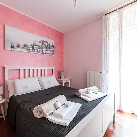 Appartamento Caterina A 5 Minuti Da Milano Fiere E San Siro Con Wifi-Netflix-Free Parking エクステリア 写真