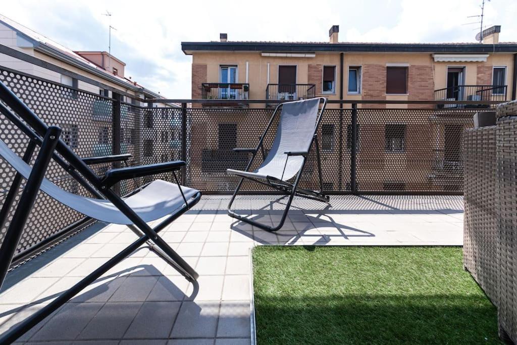 Appartamento Caterina A 5 Minuti Da Milano Fiere E San Siro Con Wifi-Netflix-Free Parking エクステリア 写真